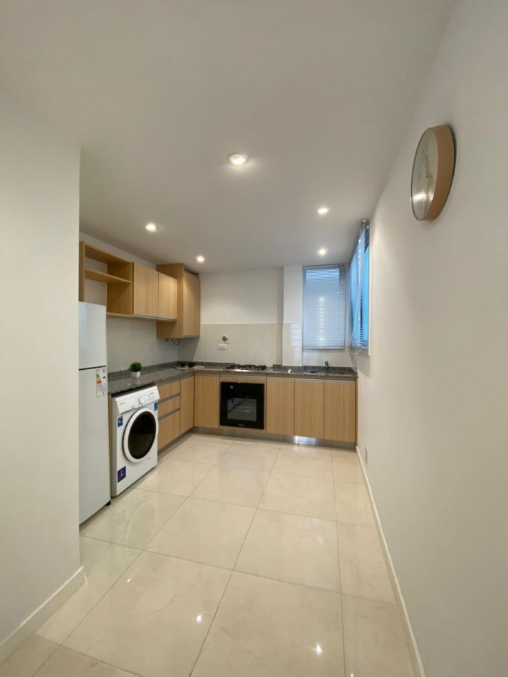 Departamento 3 ambientes en Venta - Plaza Colon