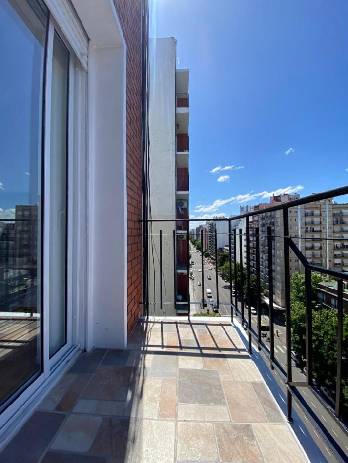 Departamento 3 ambientes en Venta - Plaza Colon
