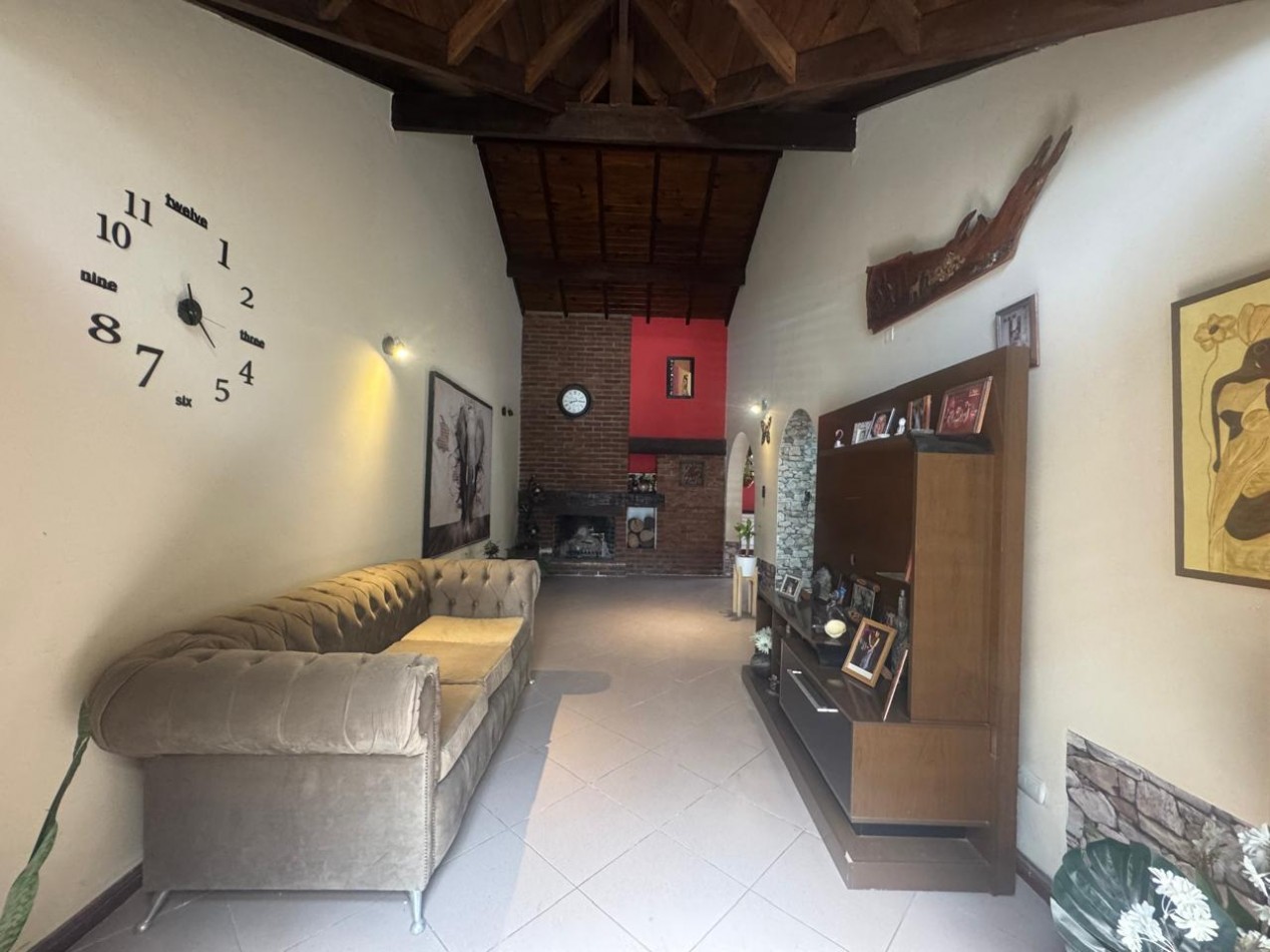 Casa 4 AMB en Venta - Estrada
