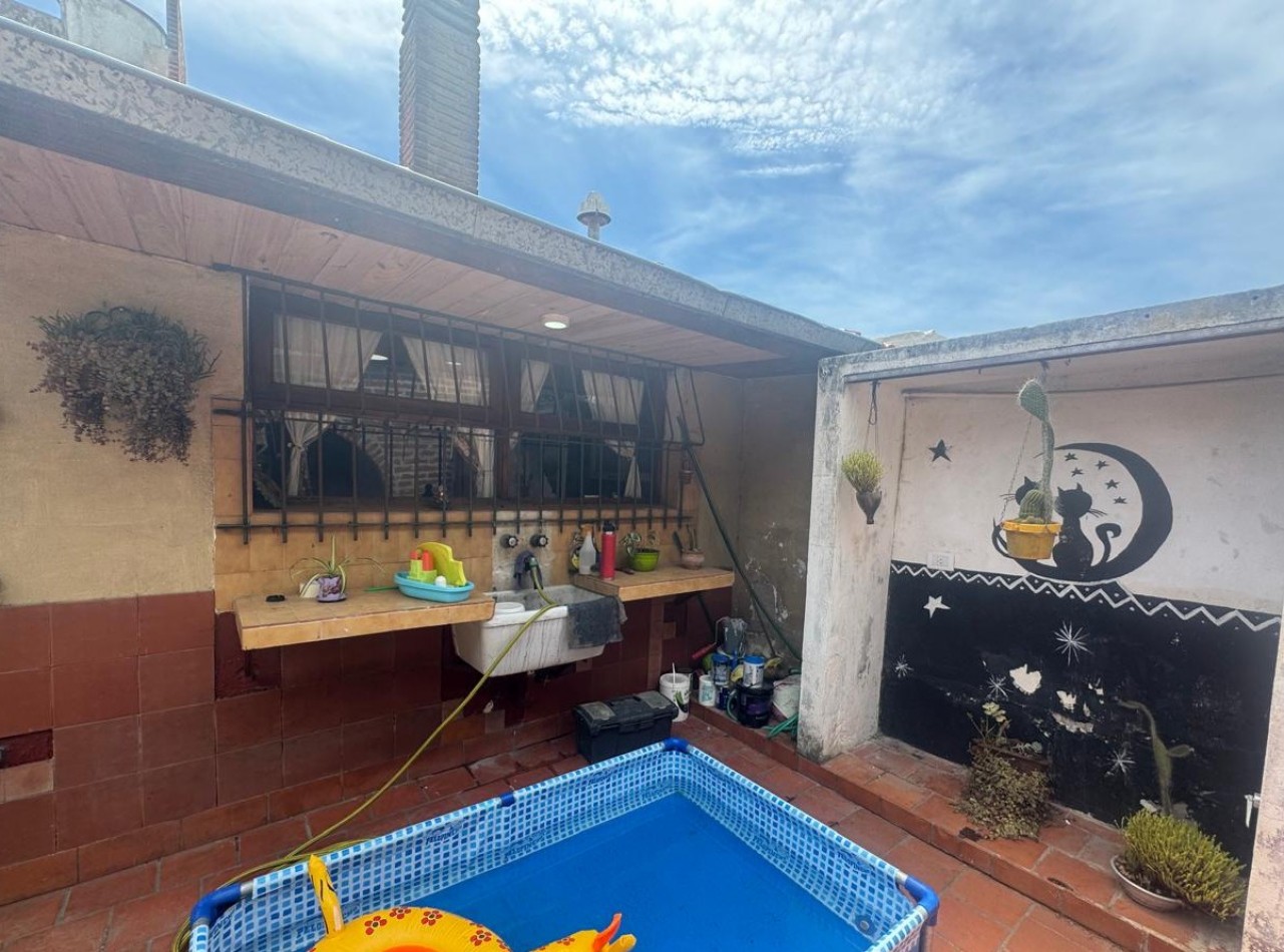 Casa 4 AMB en Venta - Estrada