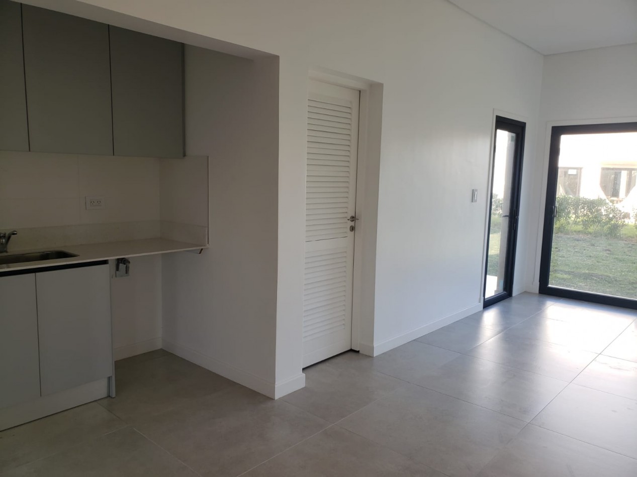 Casa 4 ambientes en Venta - Rumenco Joven