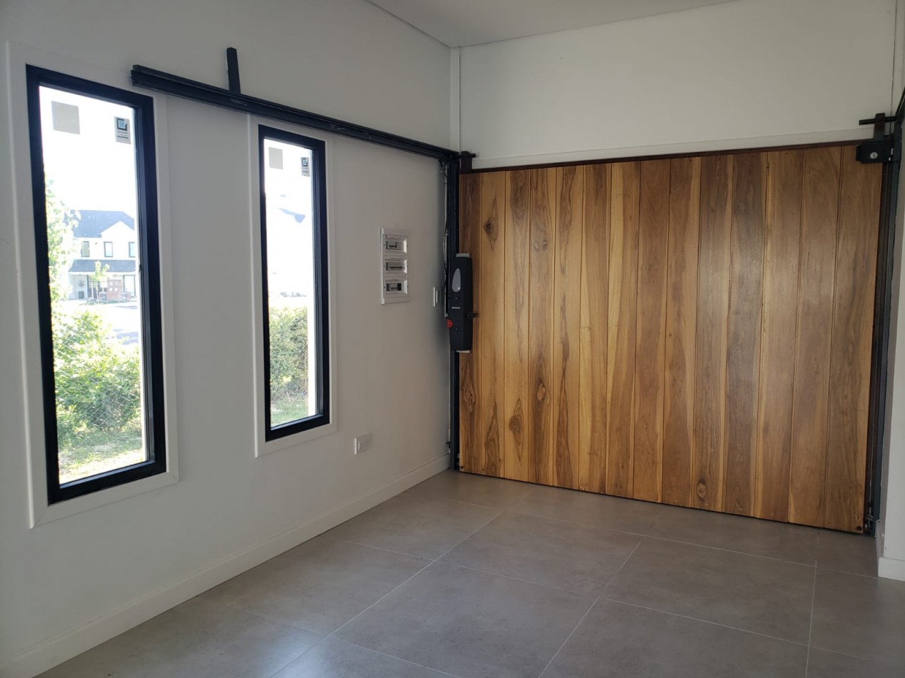 Casa 4 ambientes en Venta - Rumenco Joven