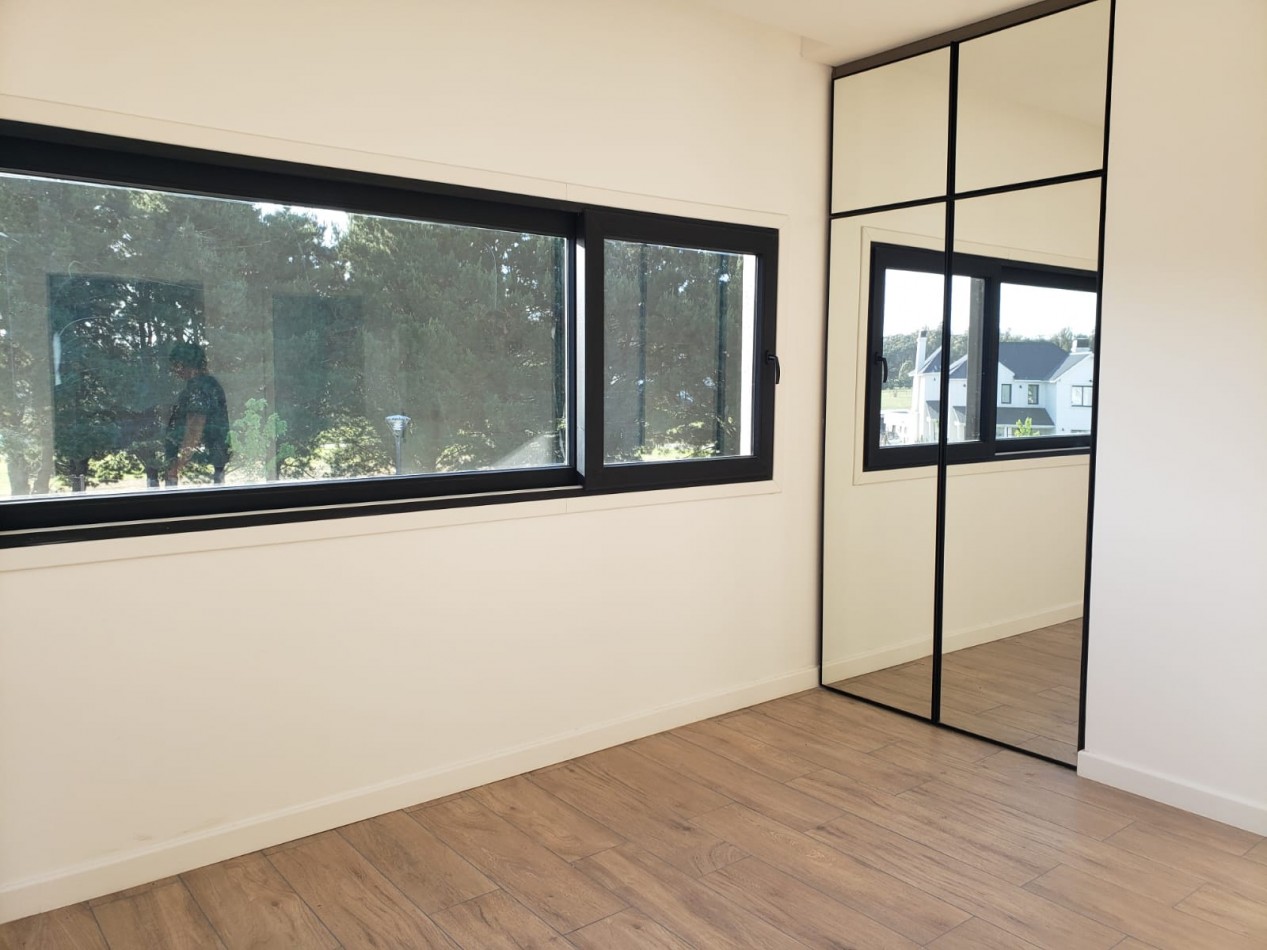 Casa 4 ambientes en Venta - Rumenco Joven