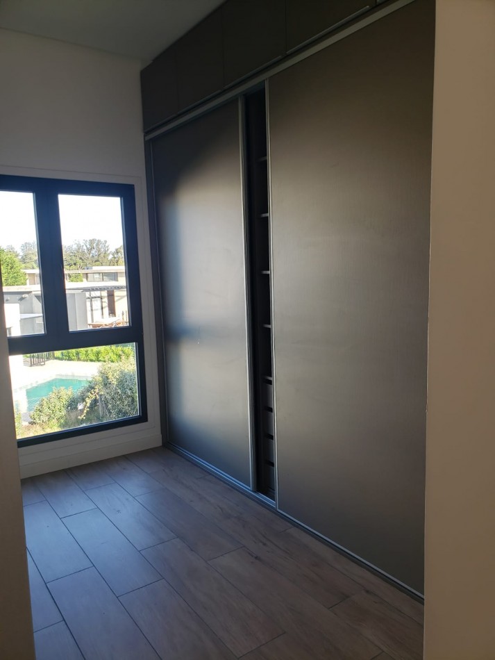 Casa 4 ambientes en Venta - Rumenco Joven