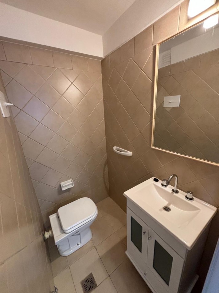Departamento 2 ambientes con dependencia en Venta - Centro