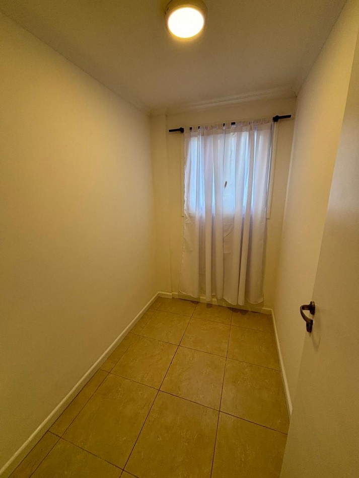 Departamento 2 ambientes con dependencia en Venta - Centro