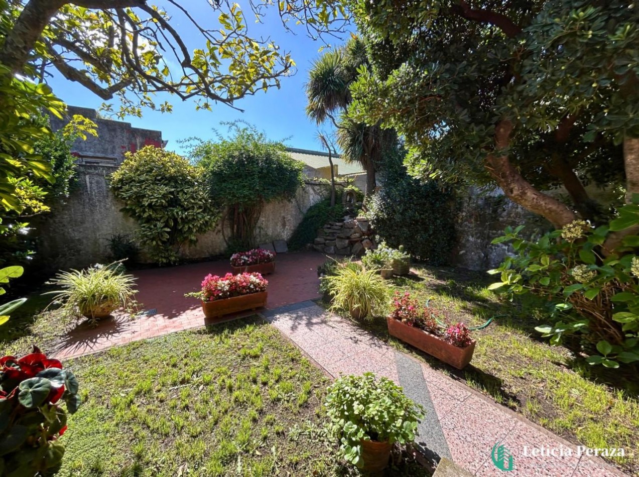 Casa 4 ambientes en Venta - Nueva Pompeya