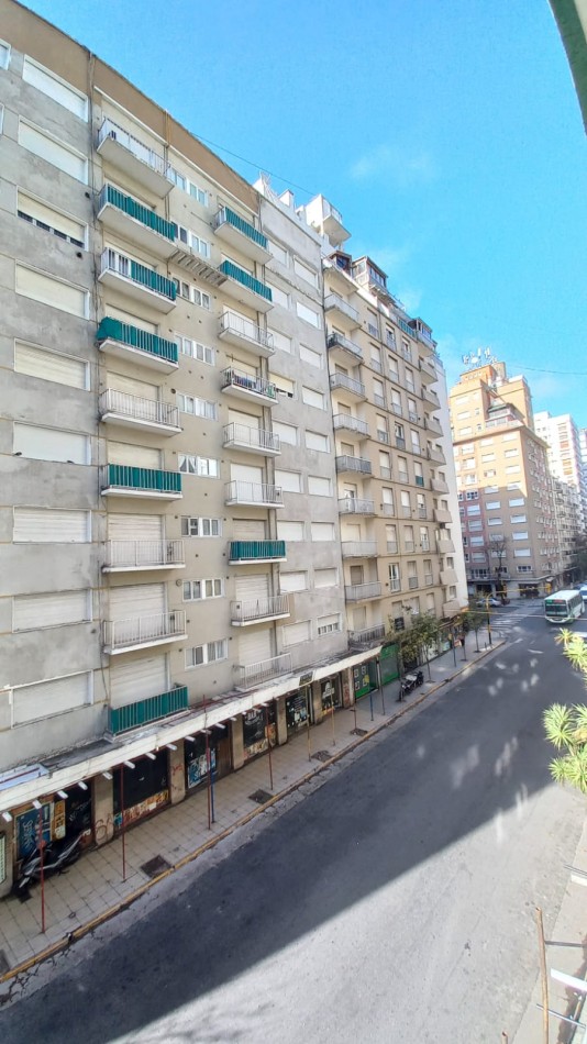 Departamento 2 ambientes en Venta - Plaza Colon