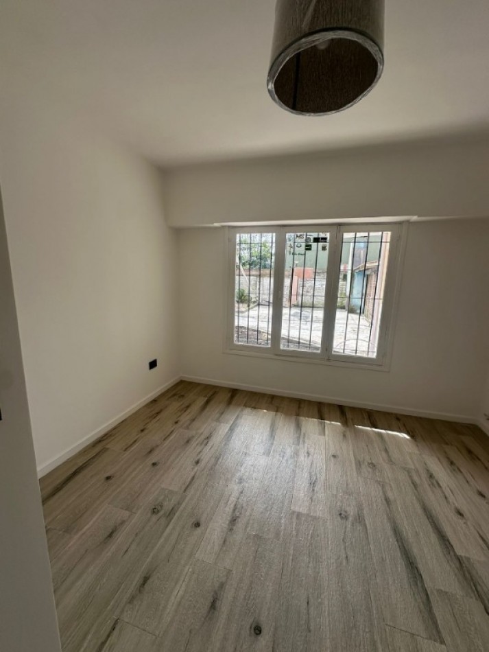 Casa 3 ambientes en Venta - Los Pinares
