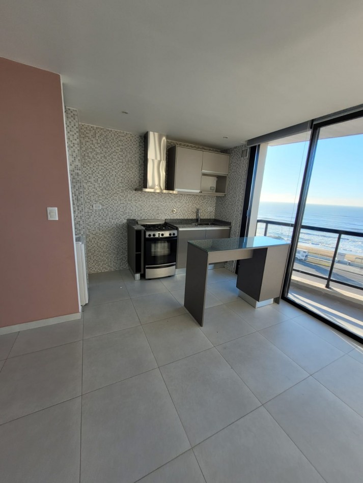 Departamento de 2 Ambientes en Venta - Constitucion
