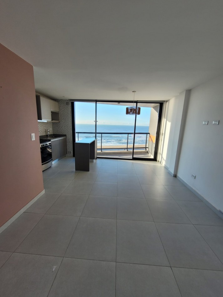 Departamento de 2 Ambientes en Venta - Constitucion