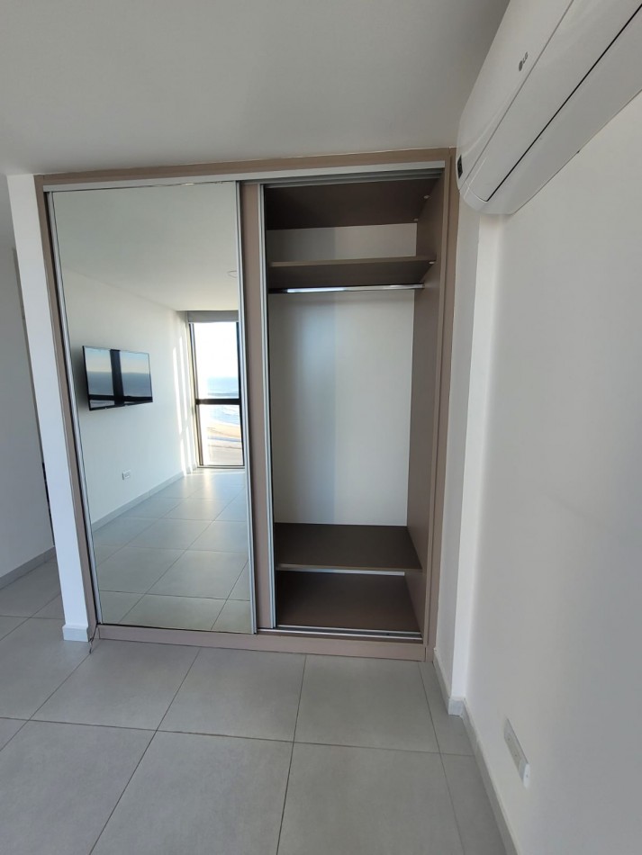 Departamento de 2 Ambientes en Venta - Constitucion