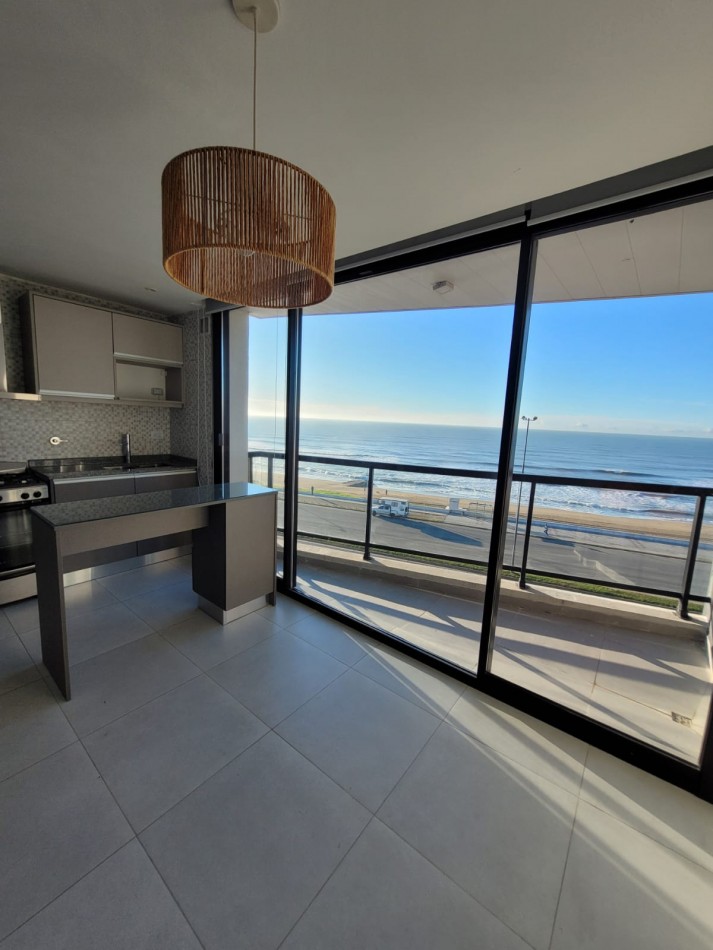 Departamento de 2 Ambientes en Venta - Constitucion