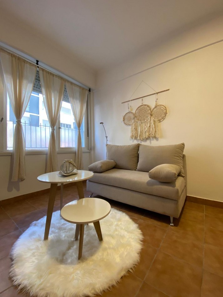 Departamento 2 Ambientes a la Calle - Plaza Colon