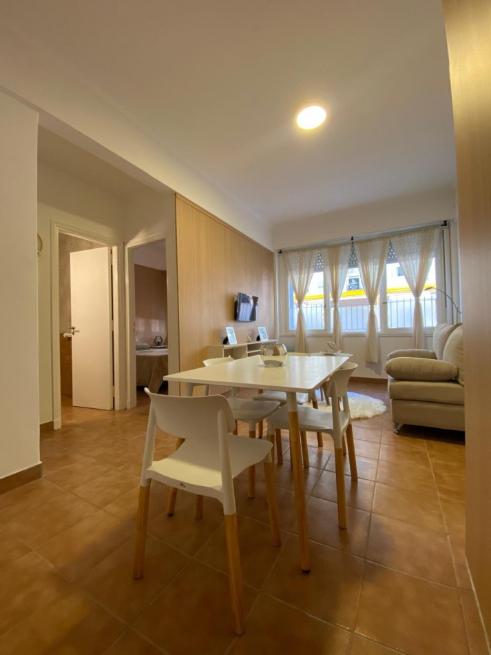 Departamento 2 Ambientes a la Calle - Plaza Colon