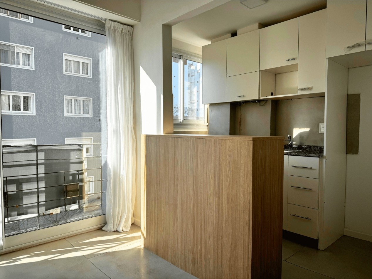 Departamento 2 Ambientes en Venta - Zona Aldrey