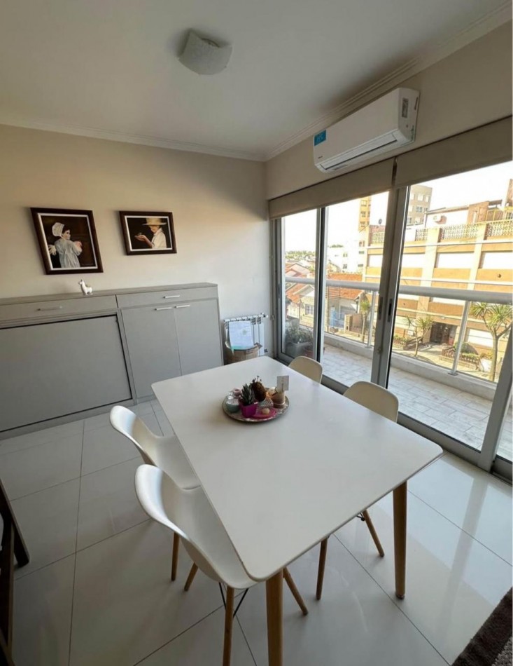 ALQUILER - Departamento 2 Ambientes Amoblado con Balcon Saliente - Perla Norte