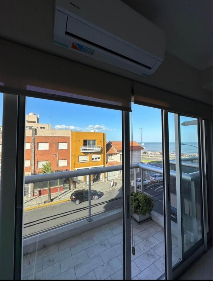 ALQUILER - Departamento 2 Ambientes Amoblado con Balcon Saliente - Perla Norte