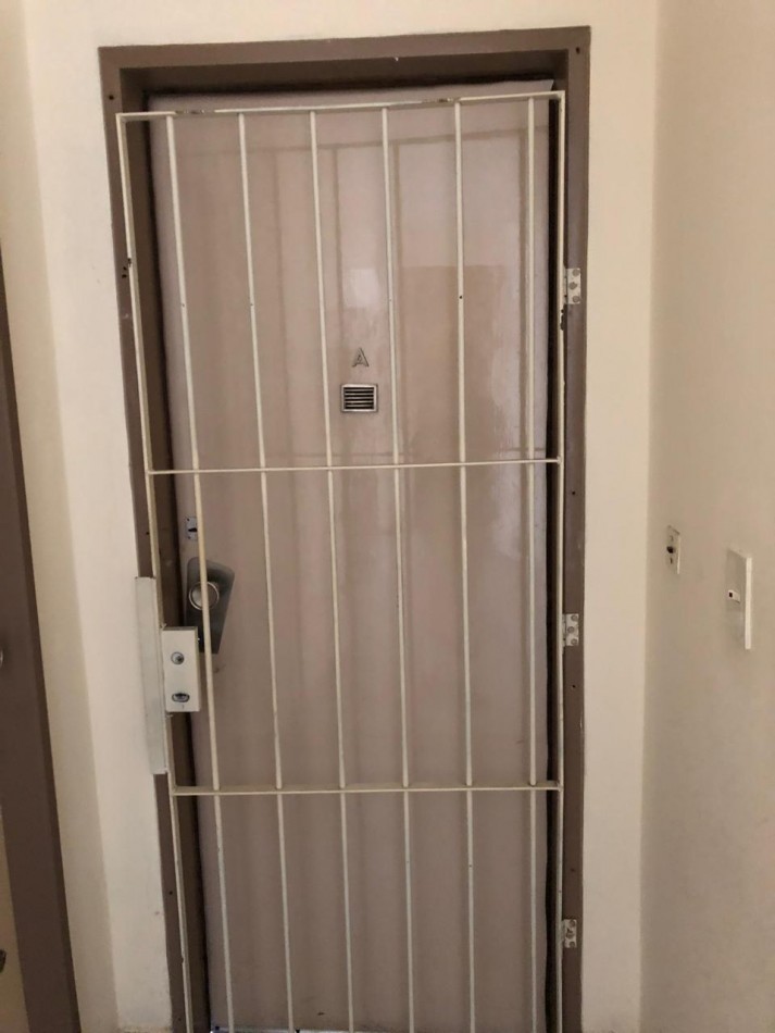 Alquiler 24 Meses - Departamento de 2 Ambientes a la Calle 