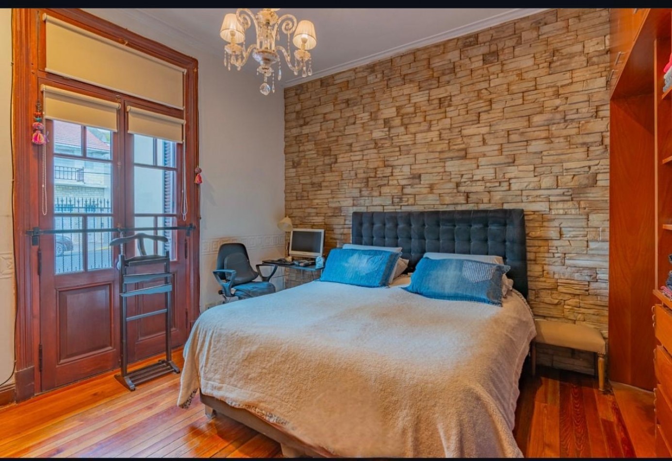 Encantadora casa estilo clasico totalmente reciclada en el corazon de La Perla