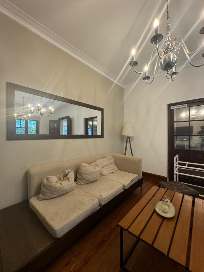 Encantadora casa estilo clasico totalmente reciclada en el corazon de La Perla