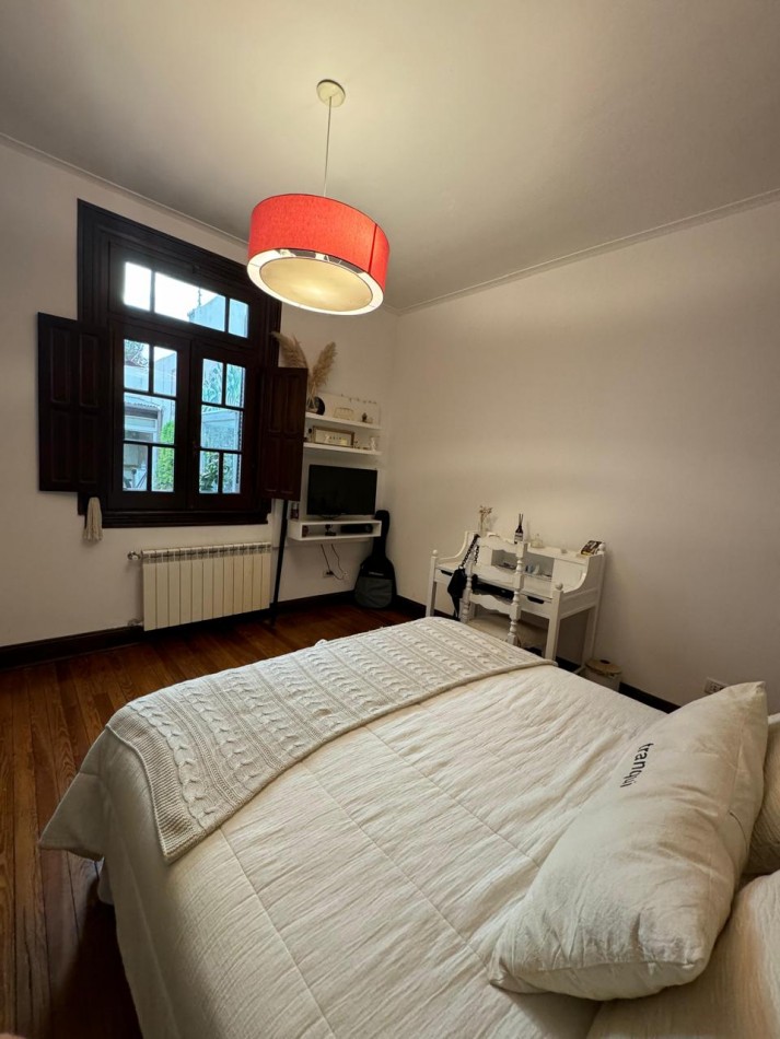 Encantadora casa estilo clasico totalmente reciclada en el corazon de La Perla