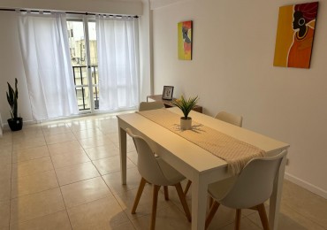 Departamento 2 ambientes con dependencia en Venta - Centro