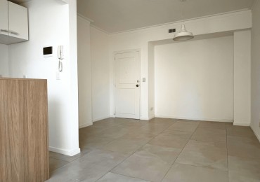 Departamento 2 Ambientes en Venta - Zona Aldrey